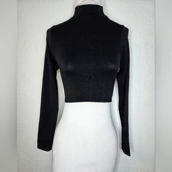 Free People For Revolve Super Crop Seamless Turtleneck Size M/L Long Sleeve - Picture 2 of 13